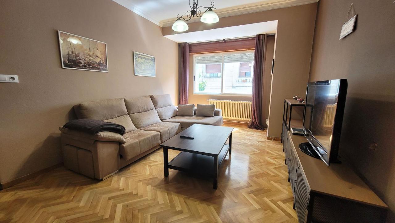 Apartmán El Hogar De Todos Ourense Exteriér fotografie